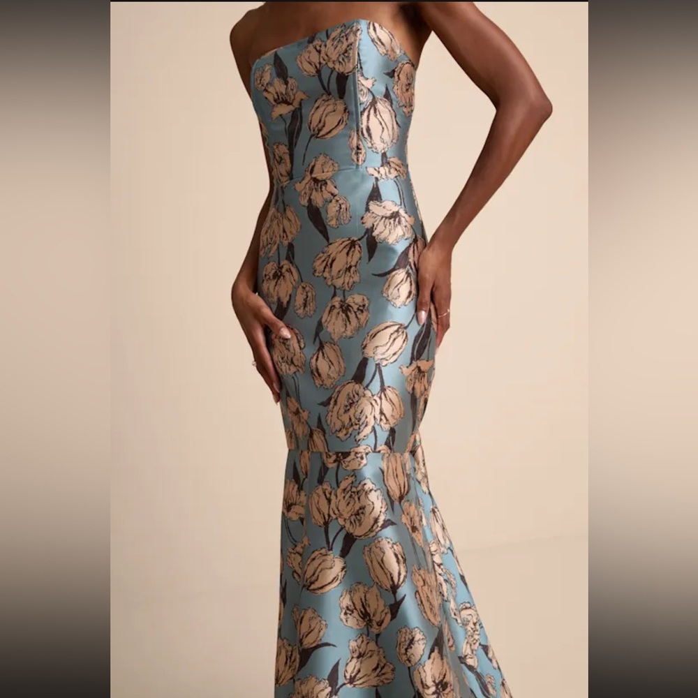 Gowning Around Slate Blue Floral Jacquard Strapless Maxi Dress - Picture 2 of 9